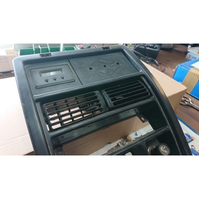 SJ413 Dashboard Cover — source image
