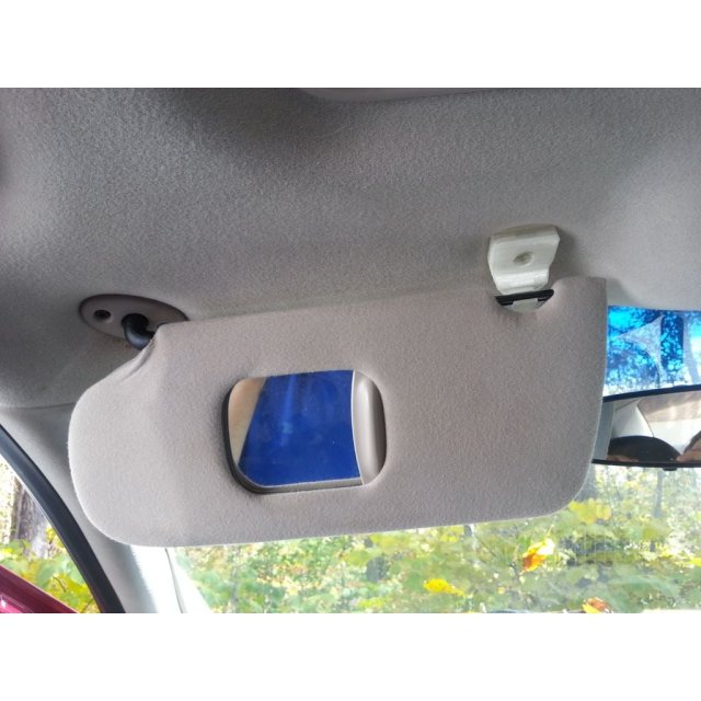 Sun Visor Clip — source image