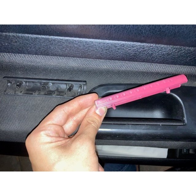 Interior Driver Door Handle Trim — source image