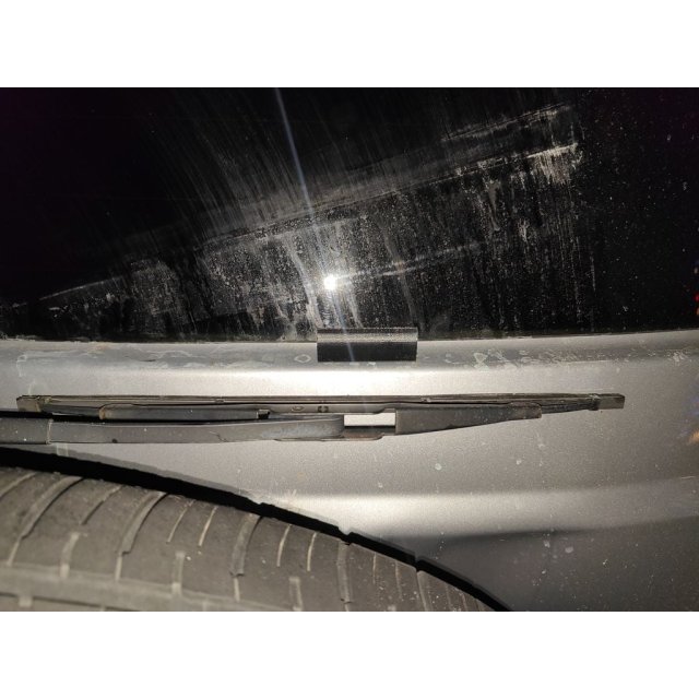 Rear Wiper Gap Cover — source image