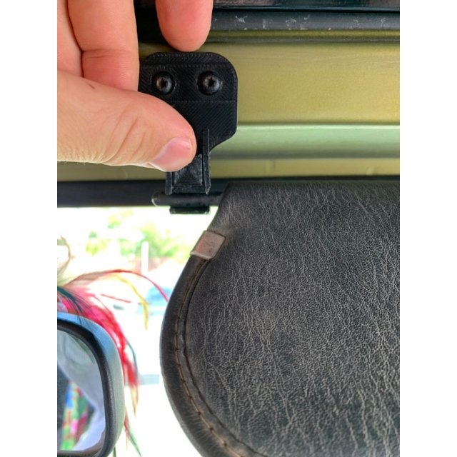 Sun Visor Clip — source image