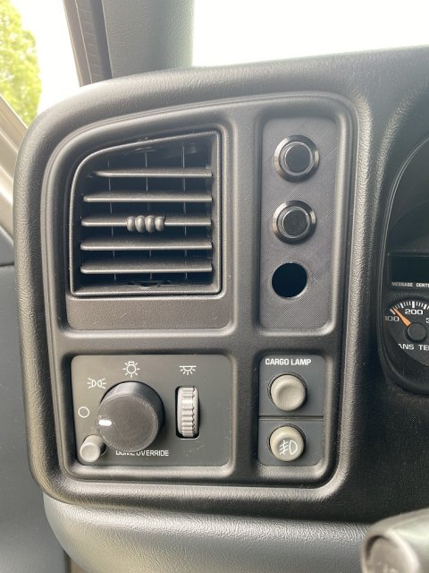 Headlight / HVAC Control Knobs & Switch Panel — source image