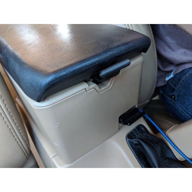 Center Console Latch — source image
