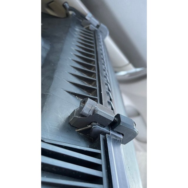Intake Air Box Clamp — source image