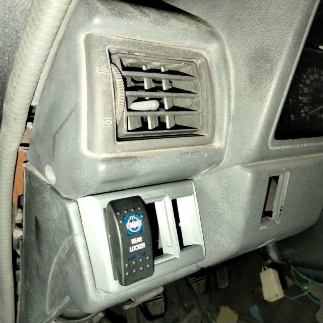 Accessory Switch Panel — source image