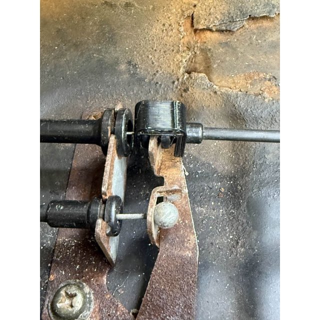 Hatch/Fuel Door Release Cable Repair Clip — source image