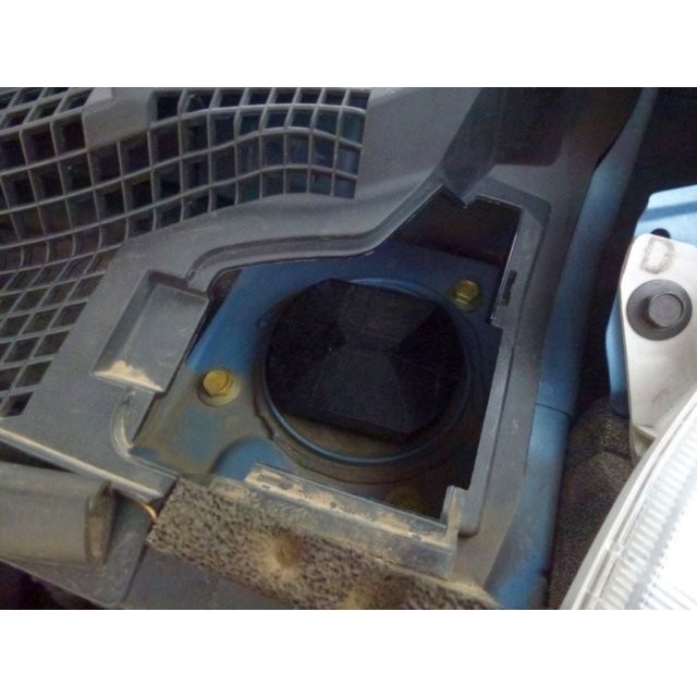 front suspension strut cover — source image