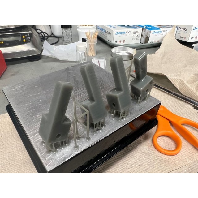 Window switch support bracket — source image