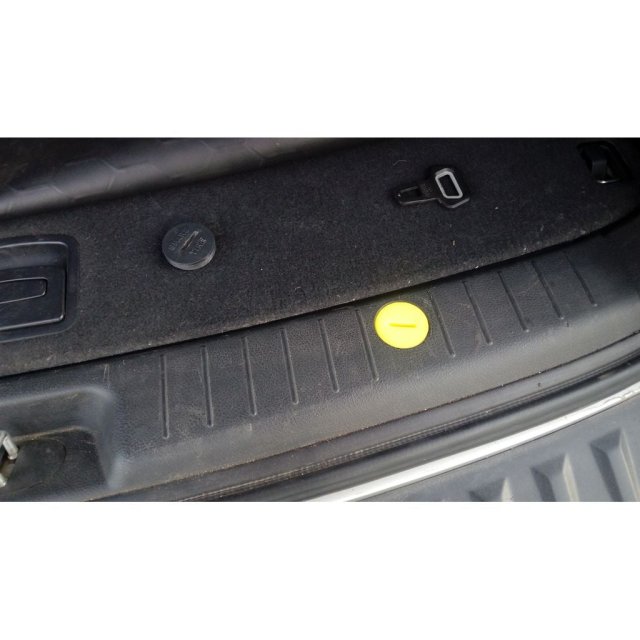 Spare wheel cover cap — source image