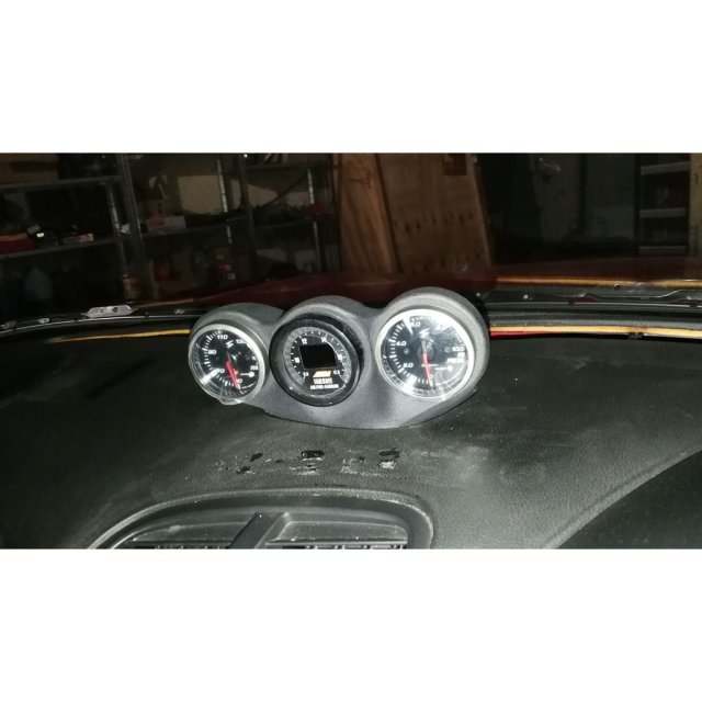 Tripple Gauge Holder RX 7 RHD — source image