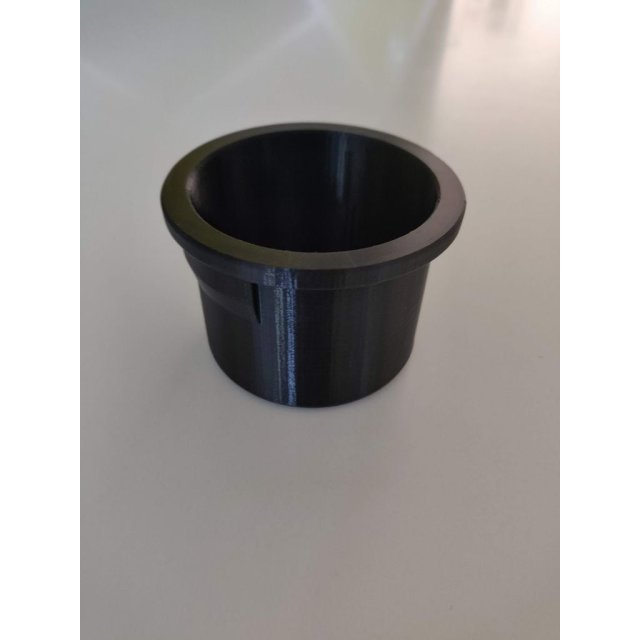 Can holder — source image