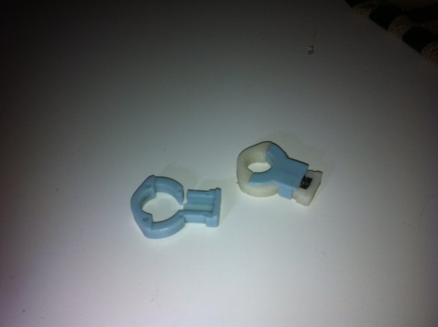 hatch actuator little blue plastic piece — source image