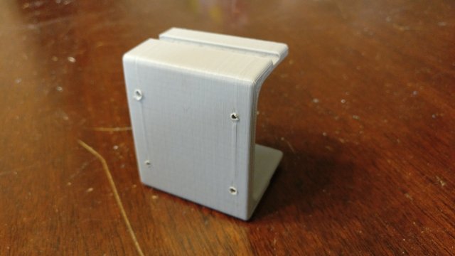Dash Mount — source image