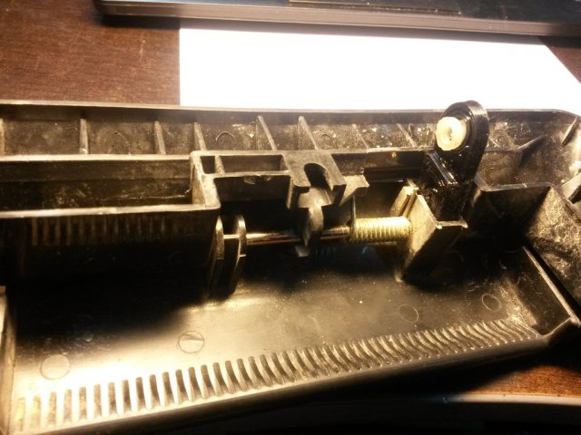 Rear Door Handle Bracket — source image
