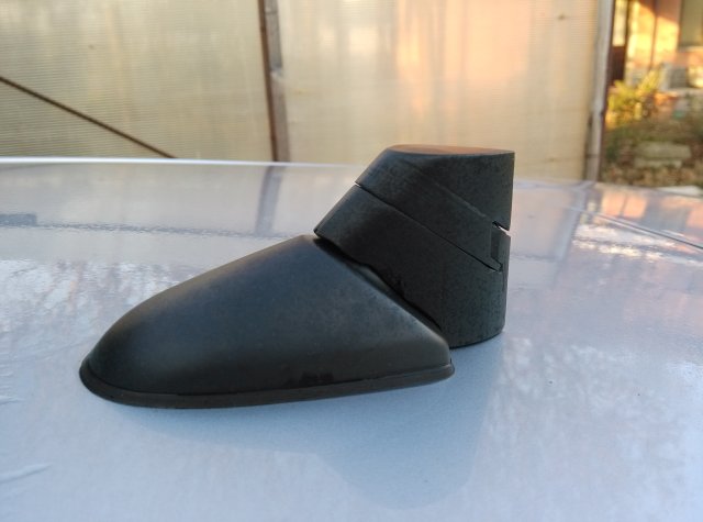 Antenna Fin — source image