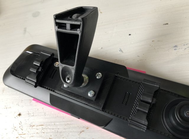 Dash Cam Mirror Mount — source image