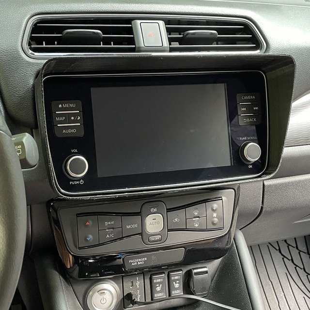 Display Sun Visor — source image