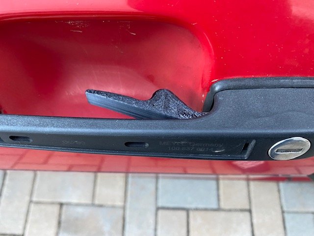 Door Handle Lever Driver's Side — source image