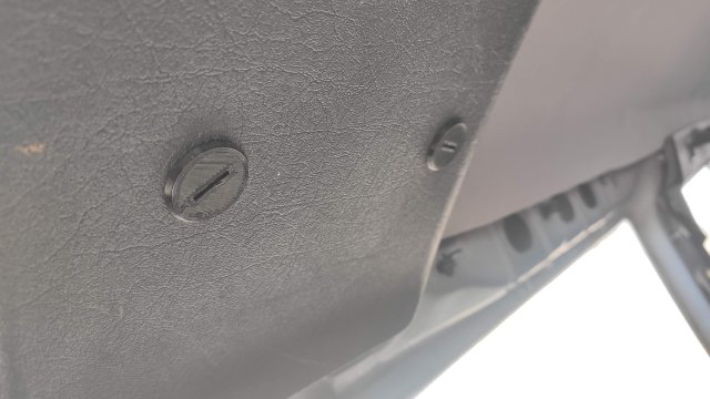 roof panel headlining 1386842 — source image