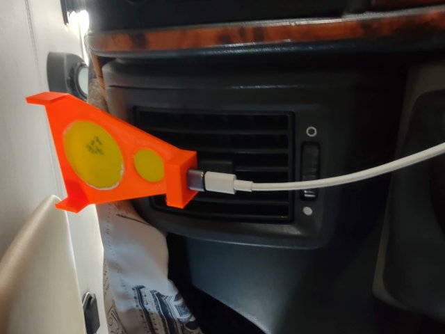 Phone Holder — source image