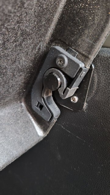 Trunk Shelf Holder — source image