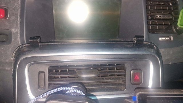Tablet holder — source image