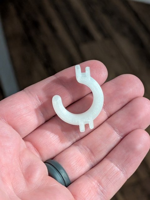 Cargo Hook — source image