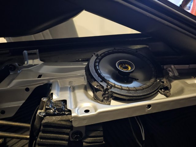 Rear Speaker Adapter 6.5 inch — source image